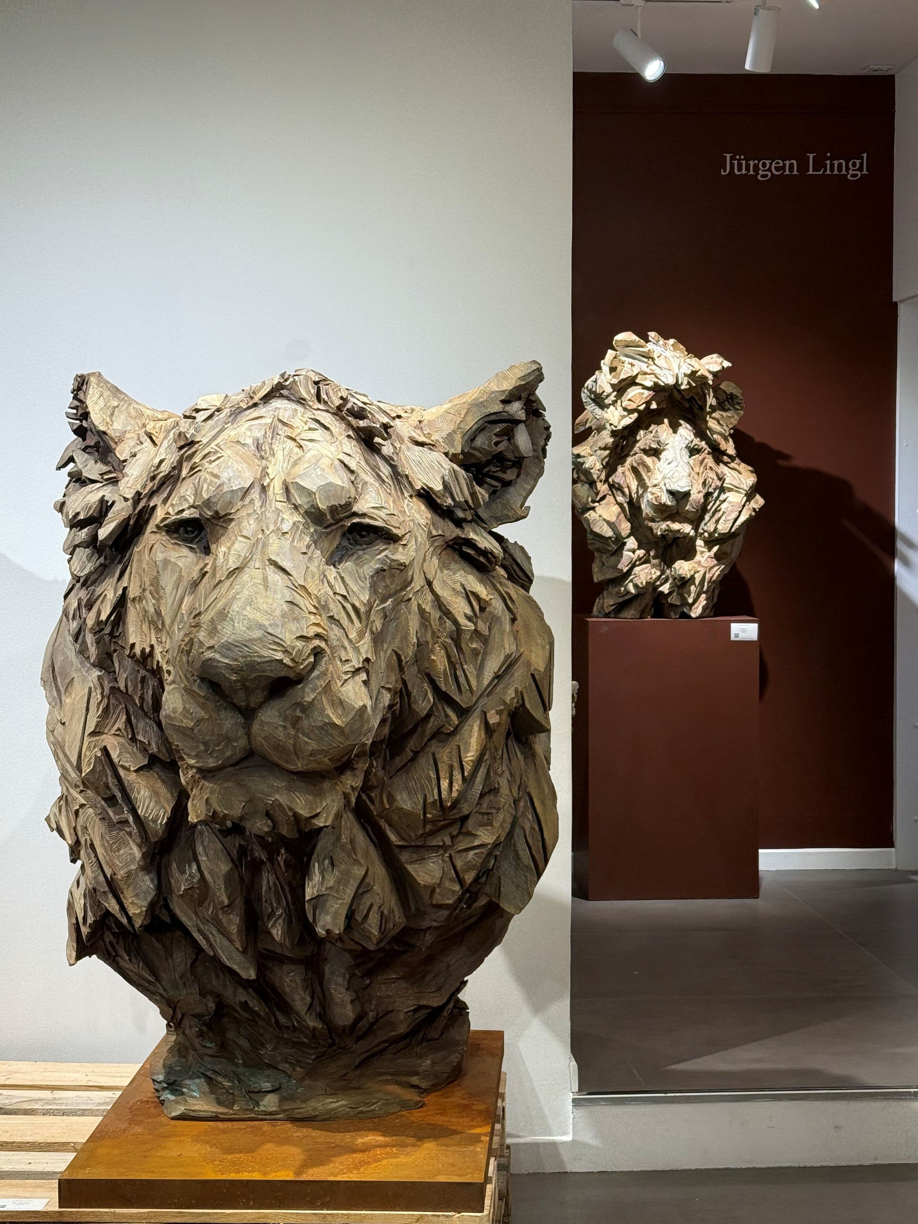 BIG LION KING - Jurgen Lingl